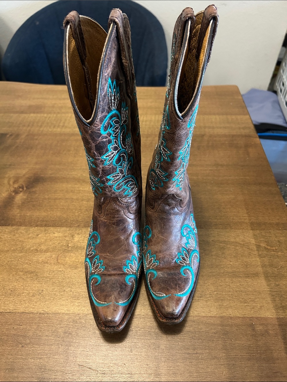 Brown Leather Western Ankle Boots with Turquoise Embroidery